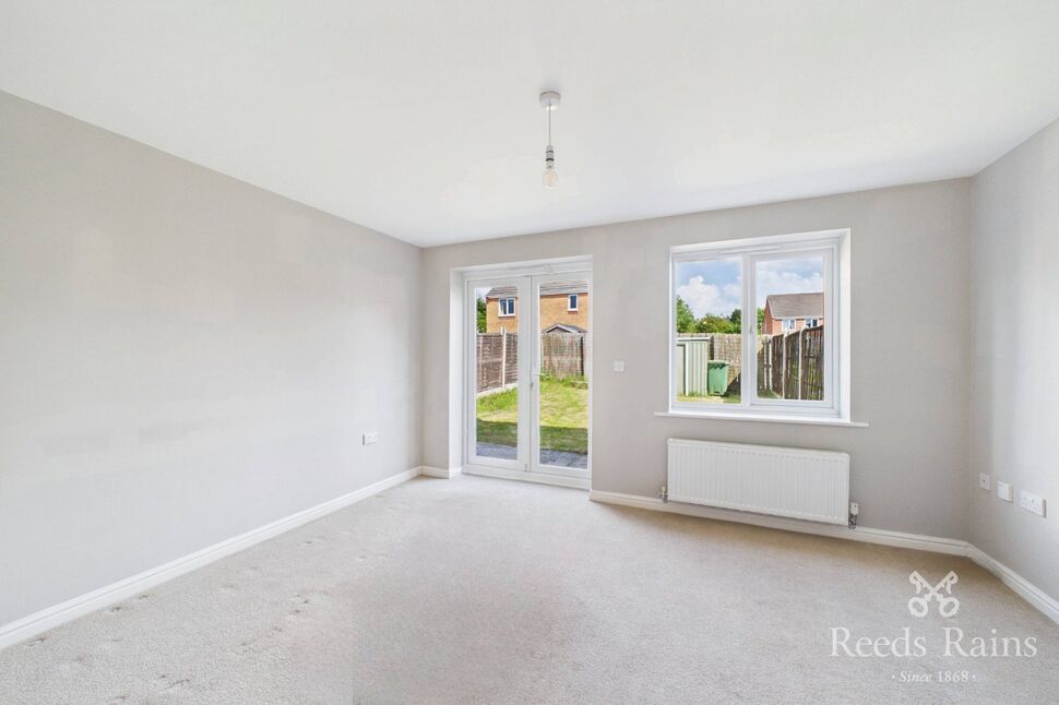 Flat Croft House Way in Bolsover