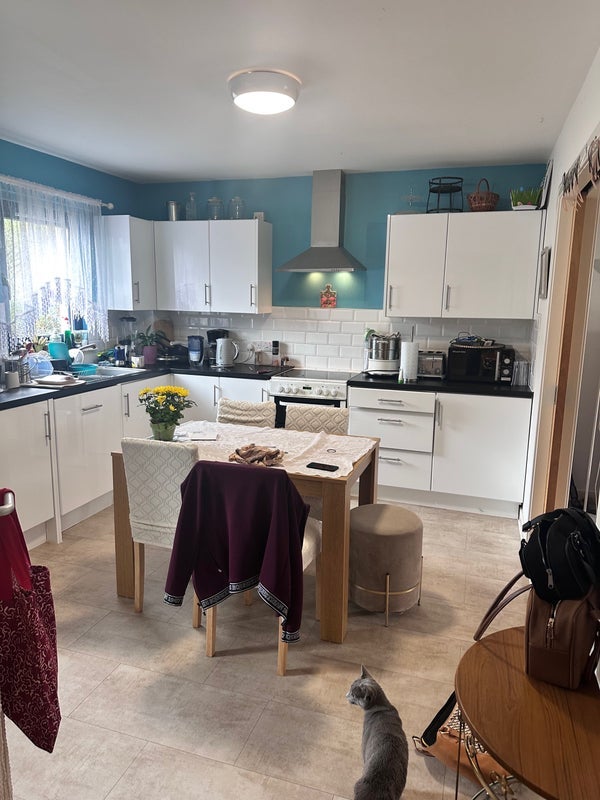 Room Gracemount Drive in City of Edinburgh
