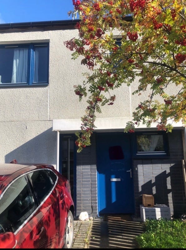 Room Gracemount Drive in City of Edinburgh