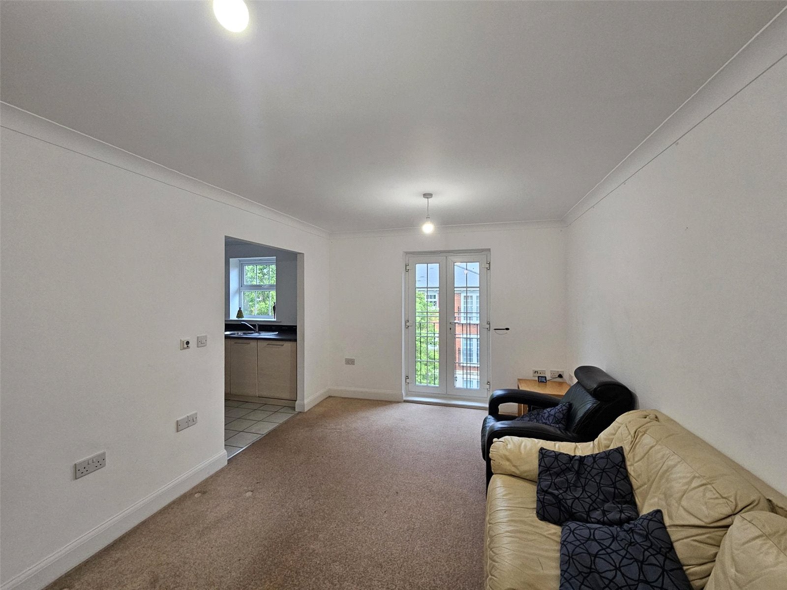 Flat Jago Court in Newbury