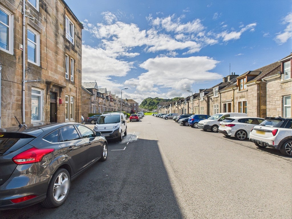 Flat Wallace Street in Dumbarton