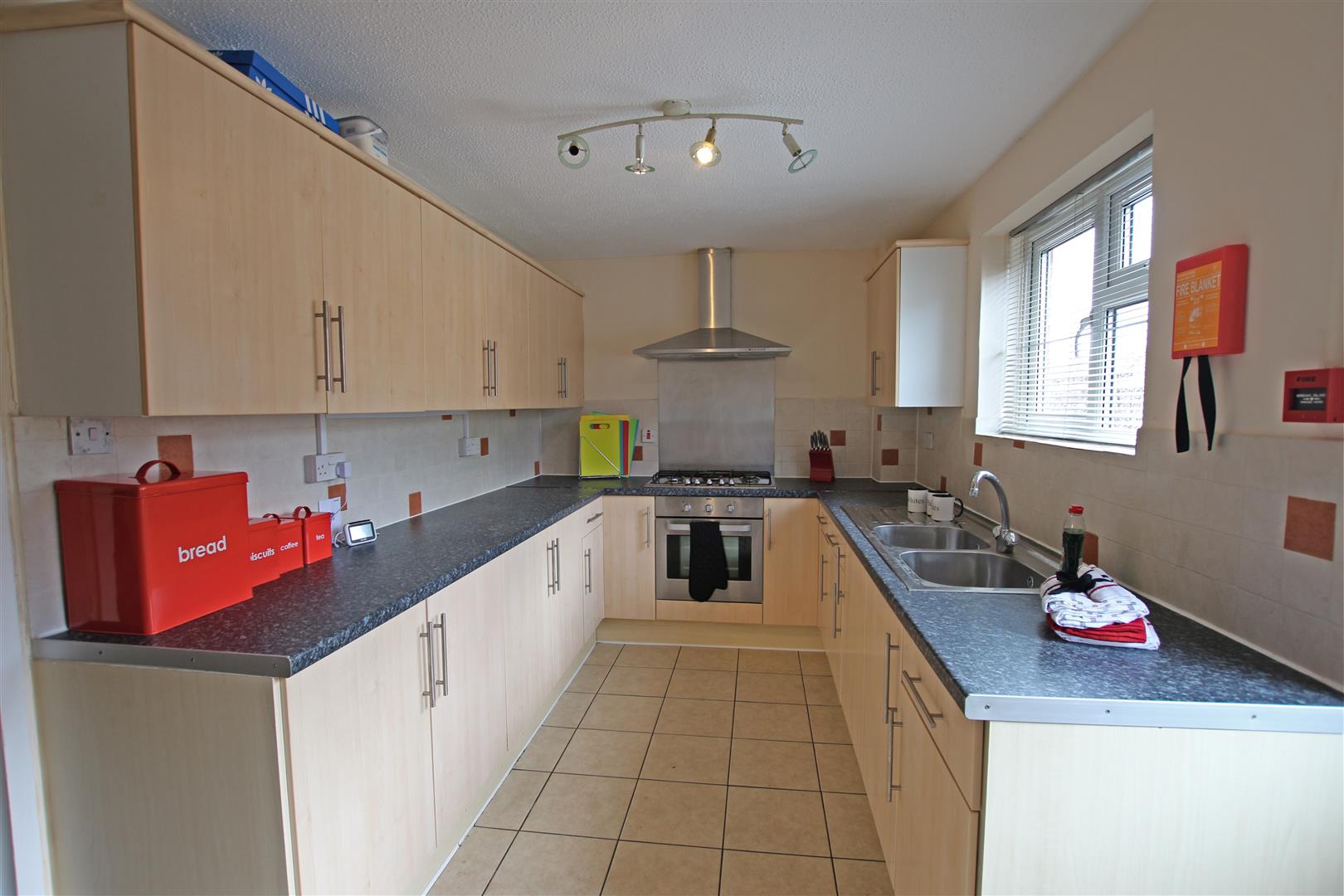 Room Elizabeth Walk in Northampton
