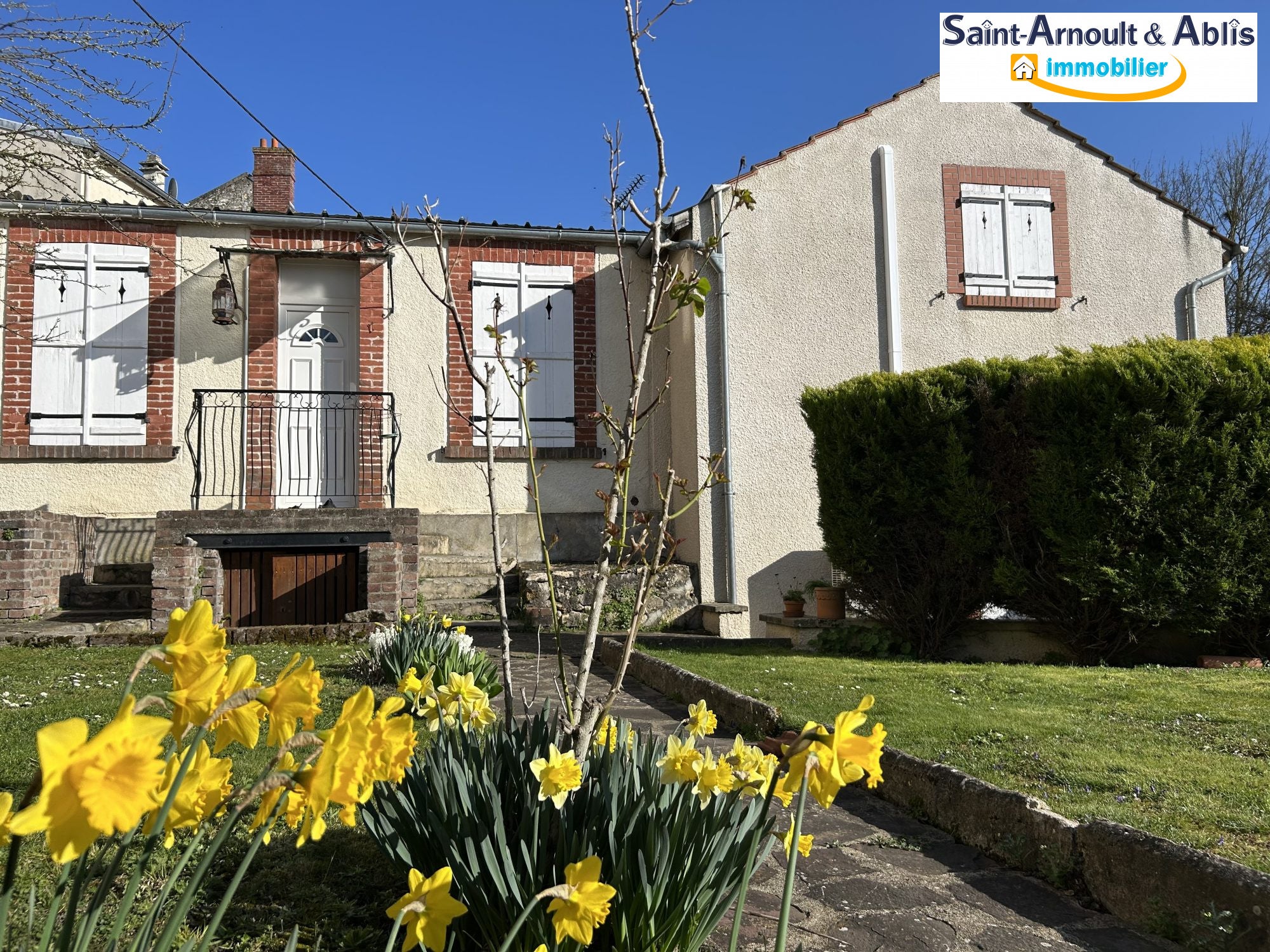 House Ruelle des Jardins in Épernon