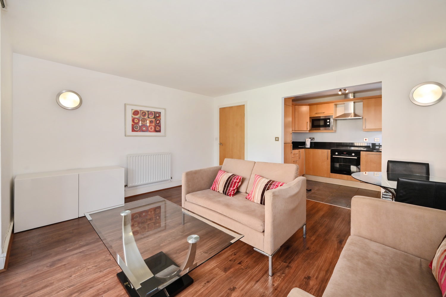 Flat Cassilis Road in Greater London