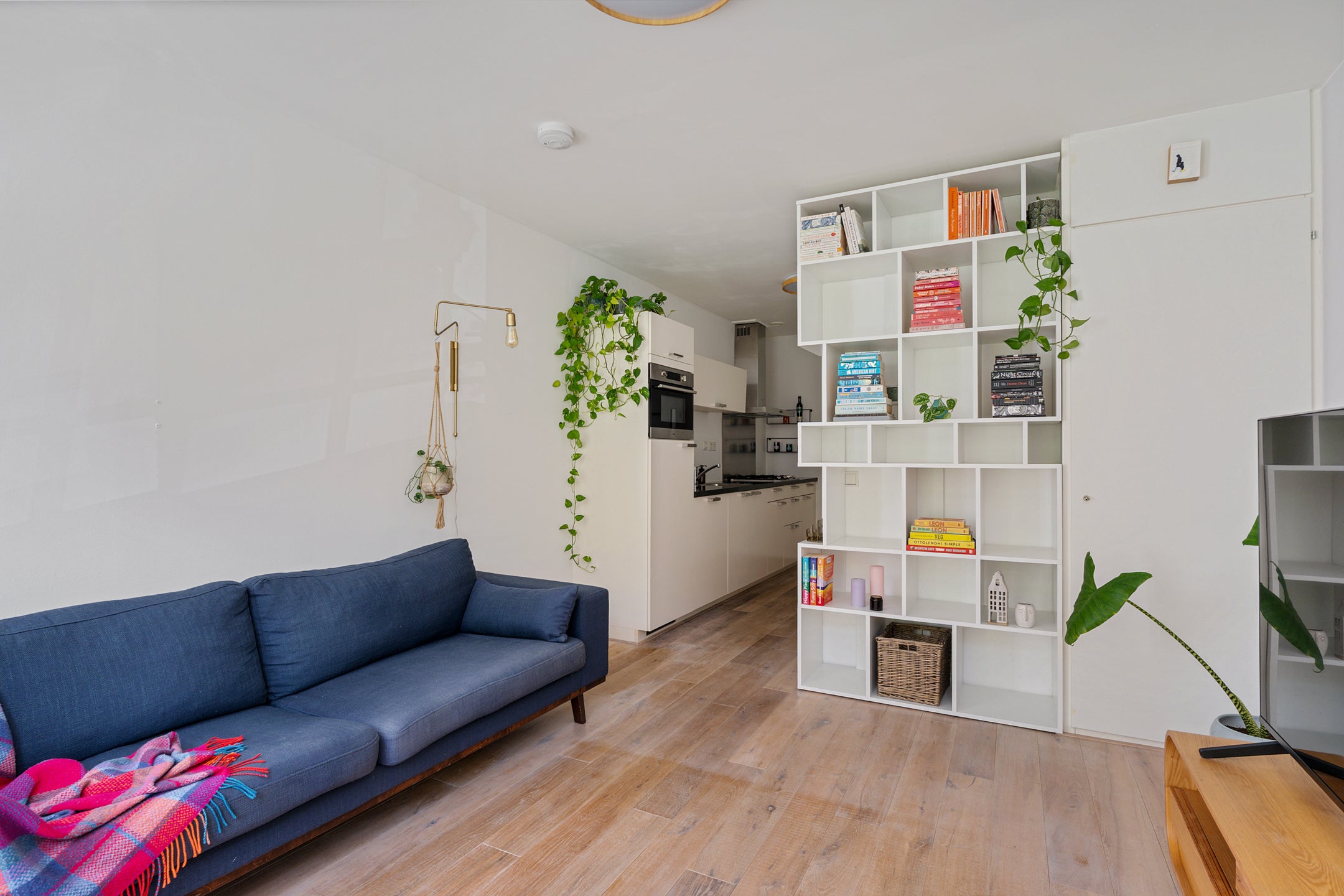Studio te koop: Derde Hugo de Grootstraat 18-1, Amsterdam