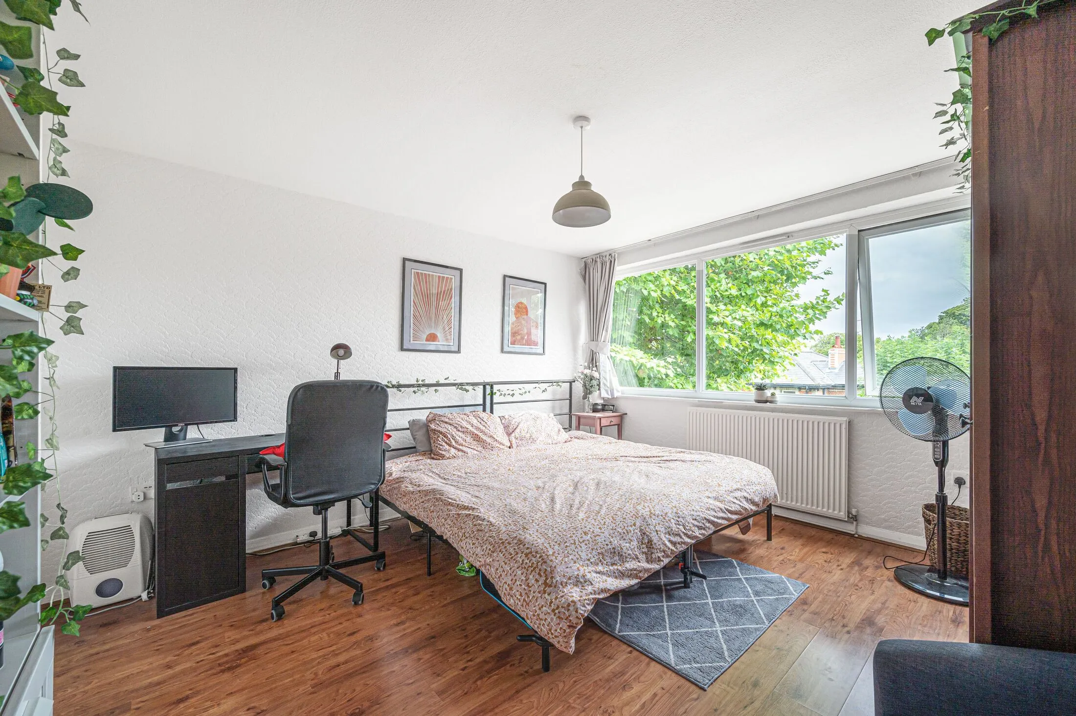 Flat Salisbury Avenue in Greater London