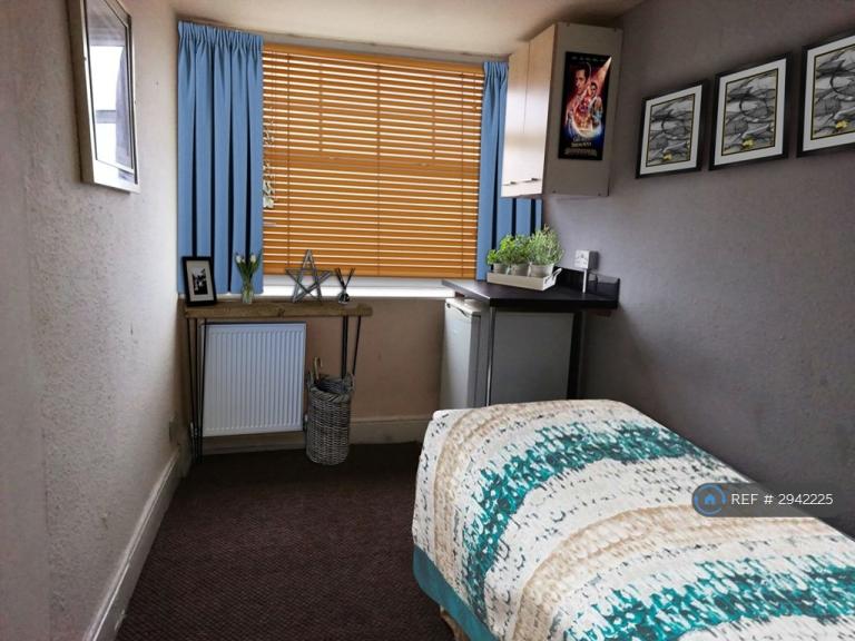 Room Thornton Road in Lancaster