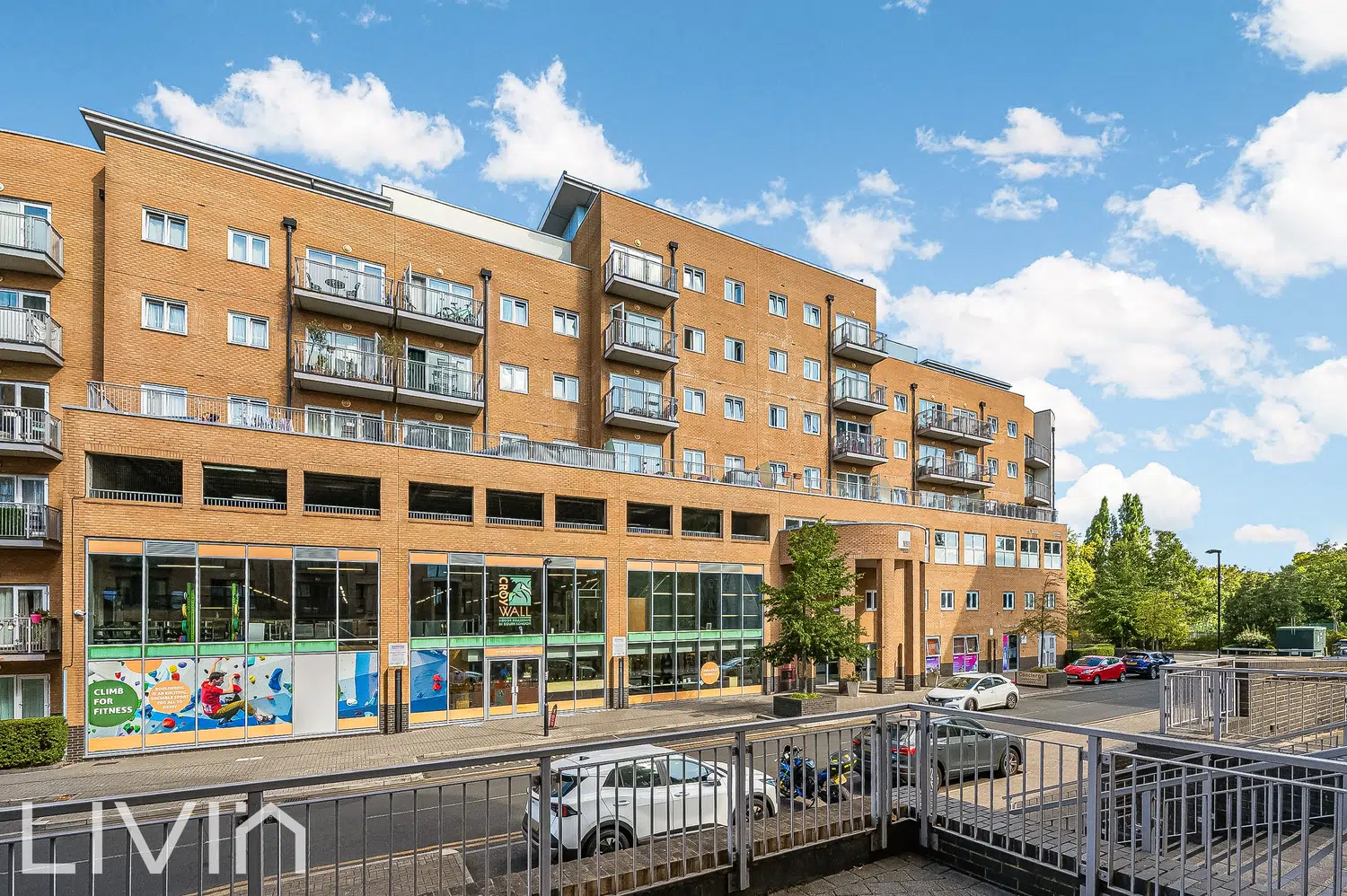 Flat Whitestone Way in Greater London