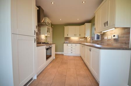 House Newmarket Close in Corby