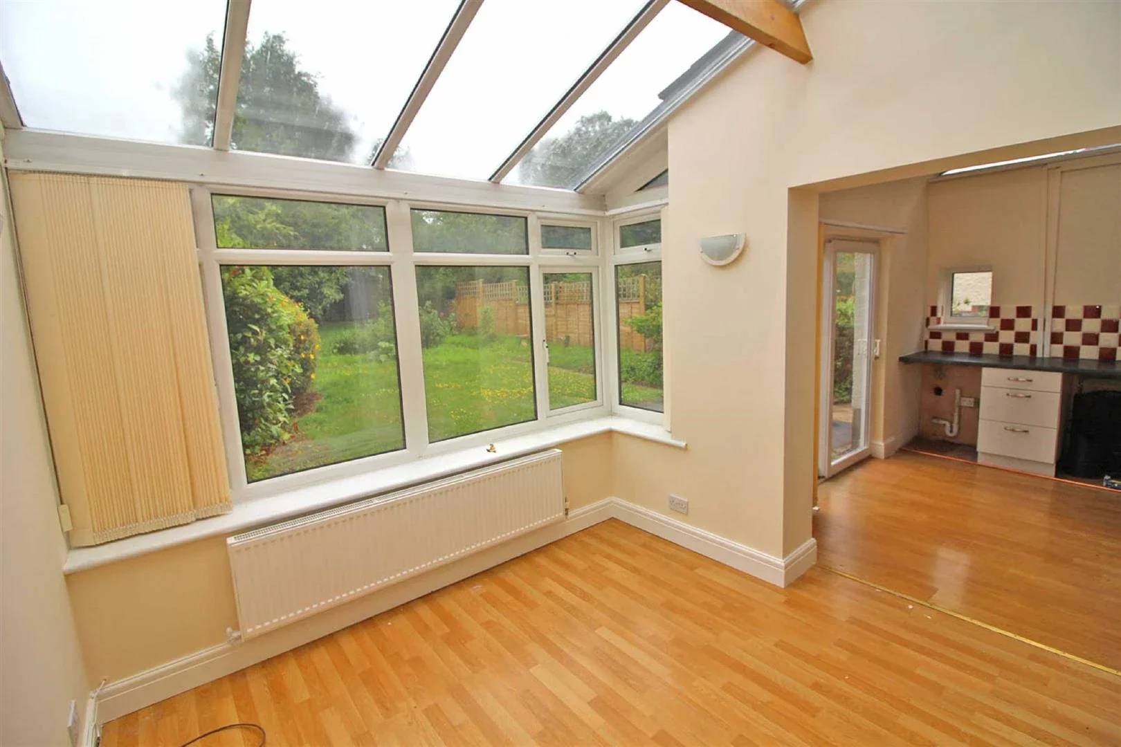 House Heathwood Grove in Cardiff
