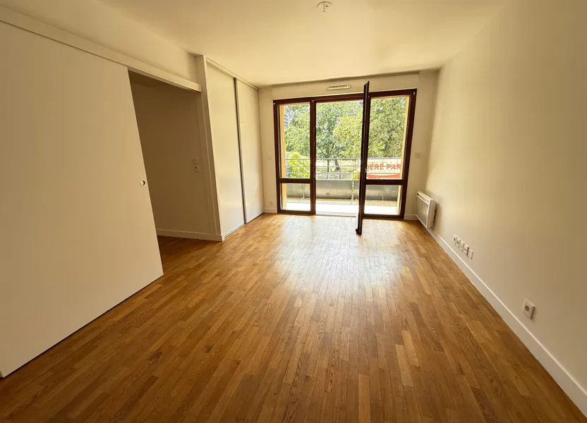 Flat Rue Boileau in Crosne