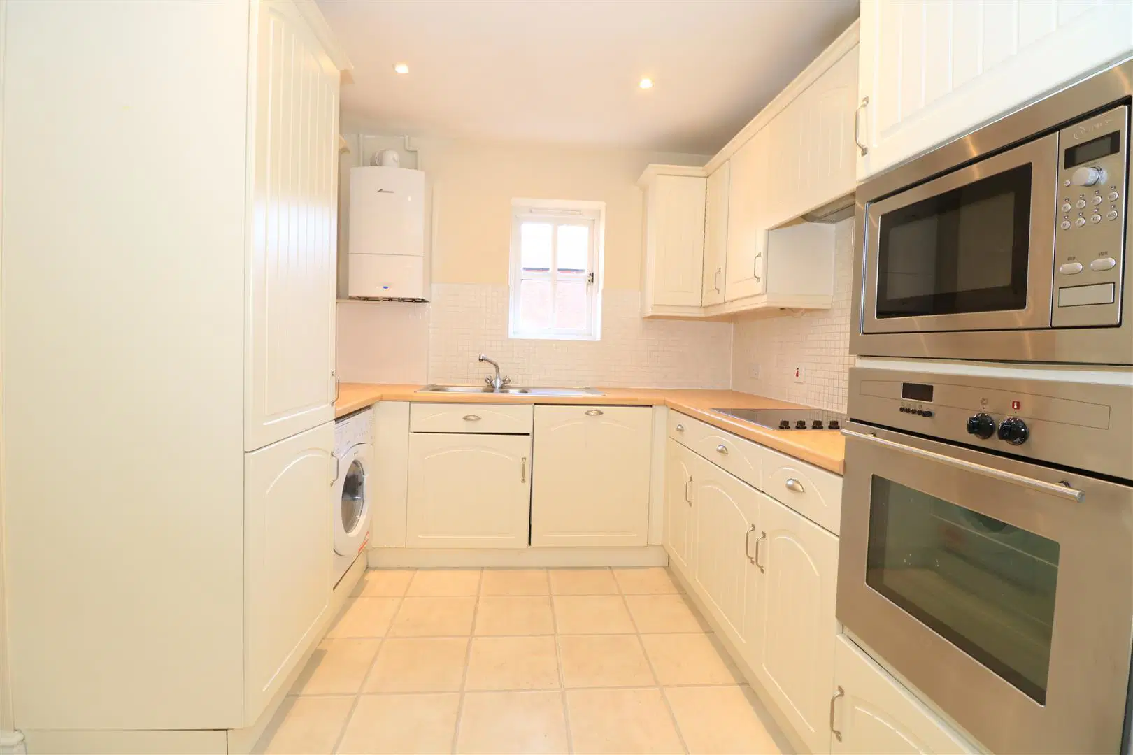 Flat Mulberry Court in Kenilworth