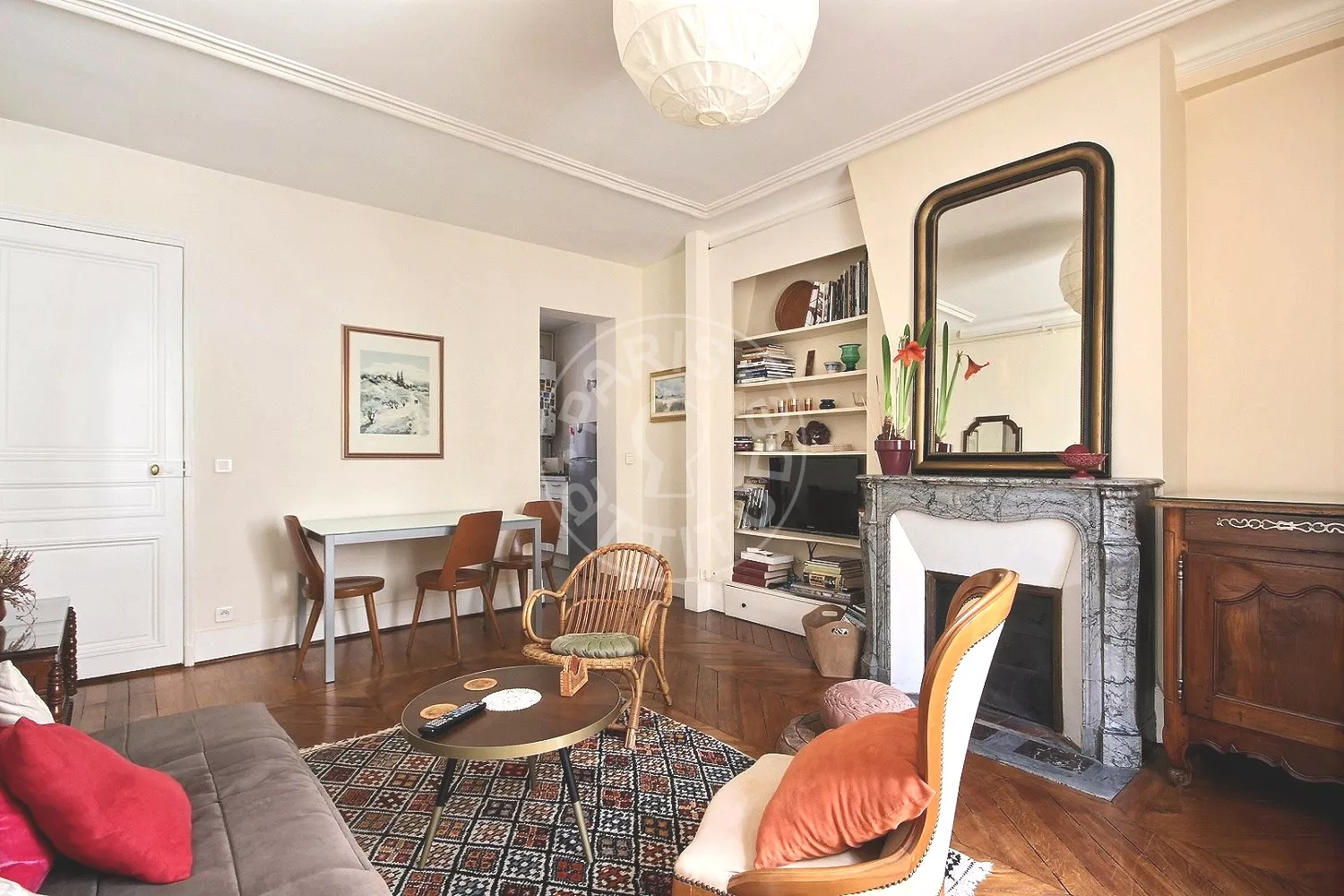 Appartement Rue Victor Massé à Paris