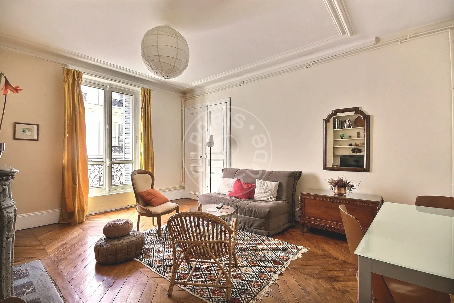 Appartement Rue Victor Massé à Paris