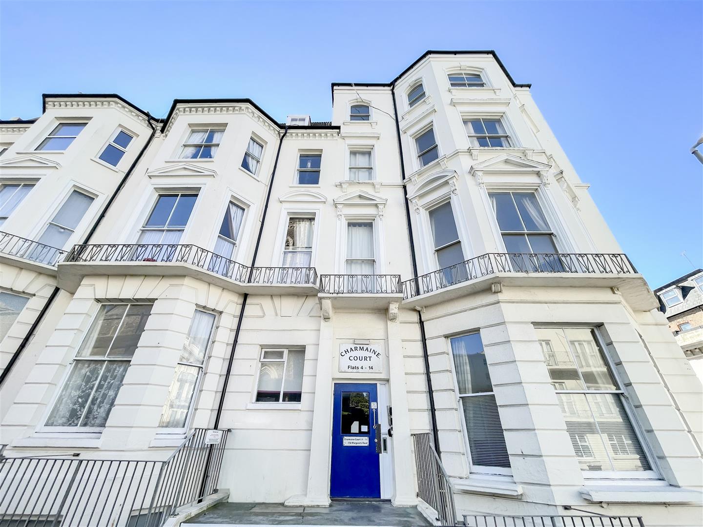 Flat St. Margaret's Road in St Leonards
