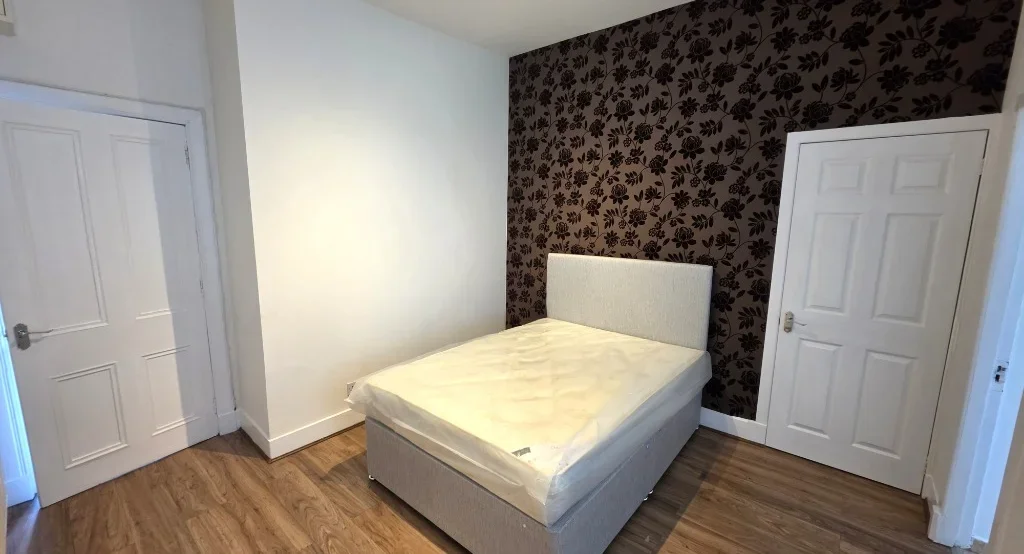 Flat Holburn Street in Aberdeen City