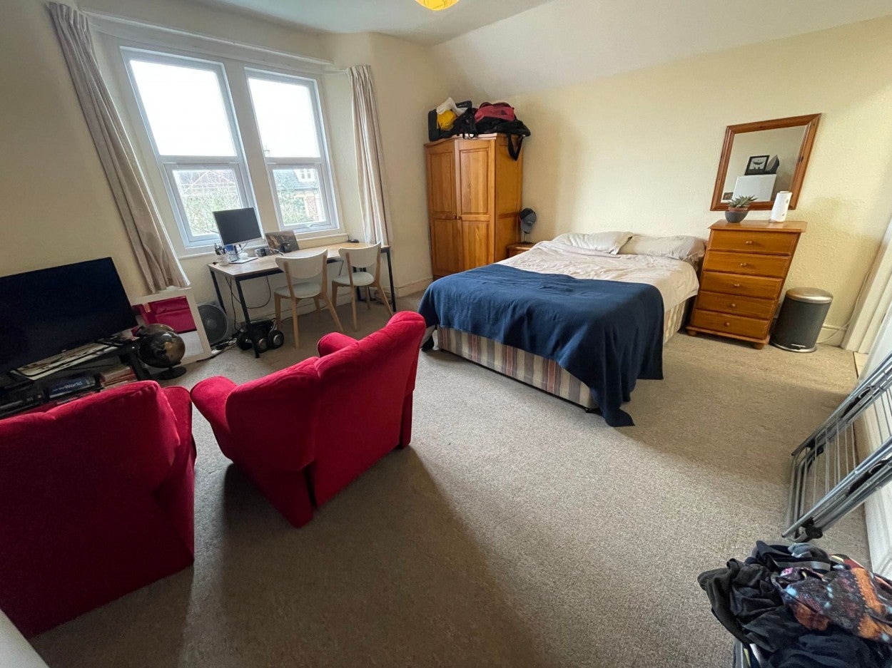 Room Redland Road in Bristol