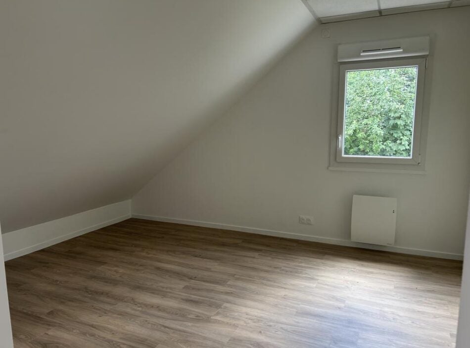 Flat Rue de la Gare in Champdor-Corcelles