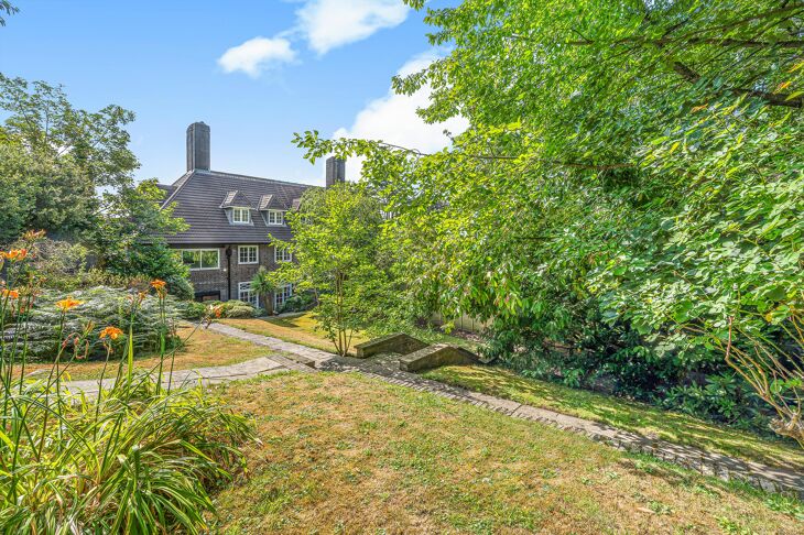 House Redington Road in Greater London