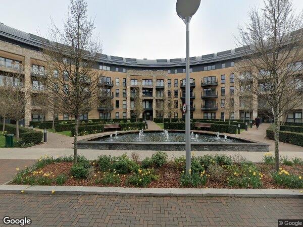 Flat Howard Road in Greater London