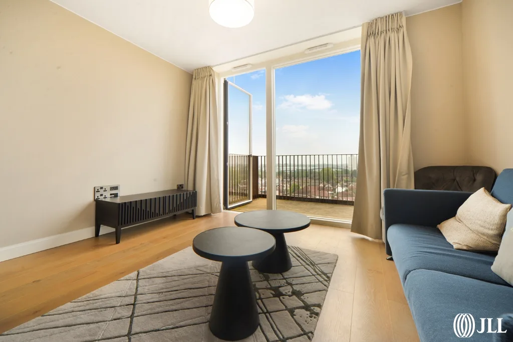 Flat Copperworks Wharf in Greater London