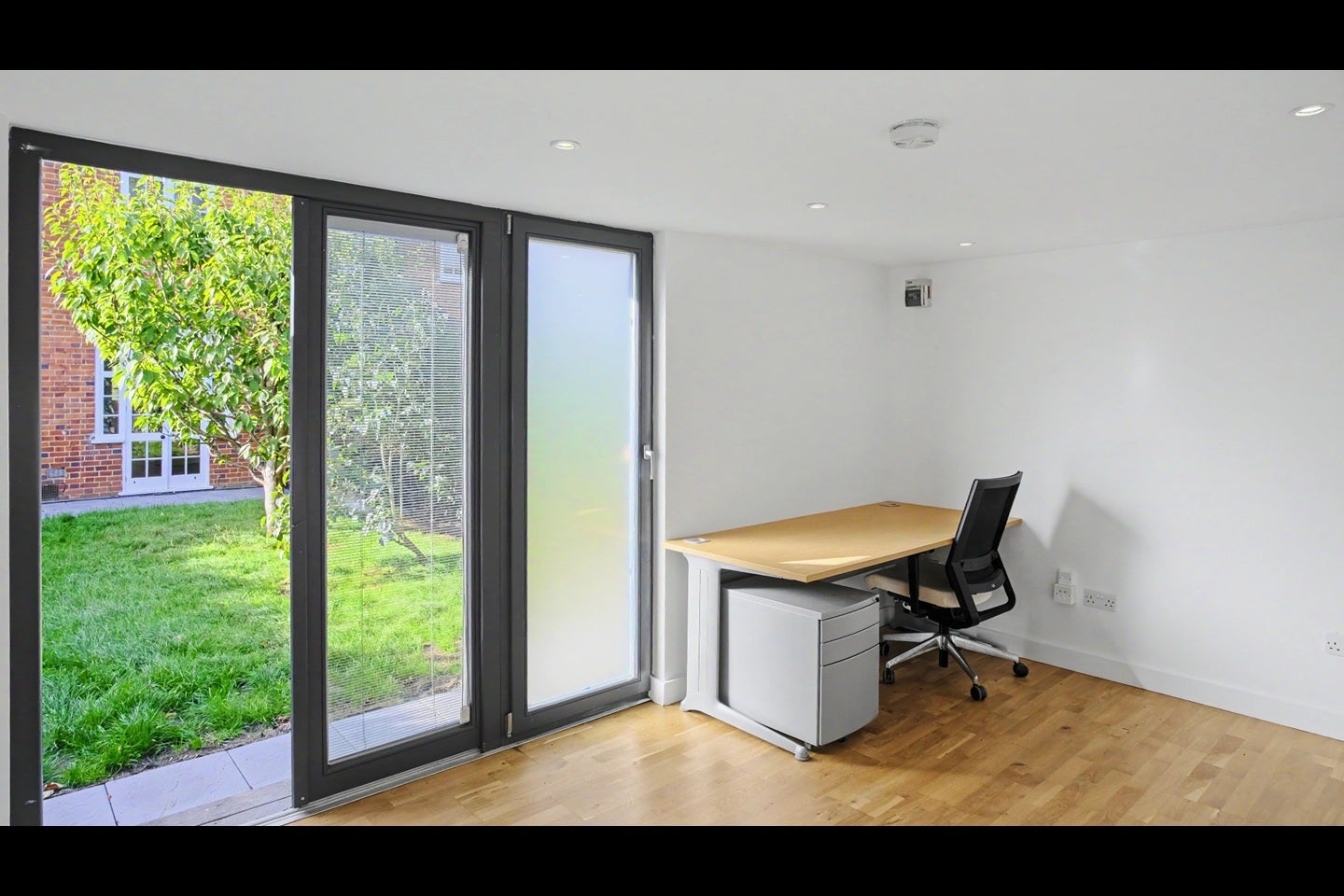 House Holyoake Walk in Greater London
