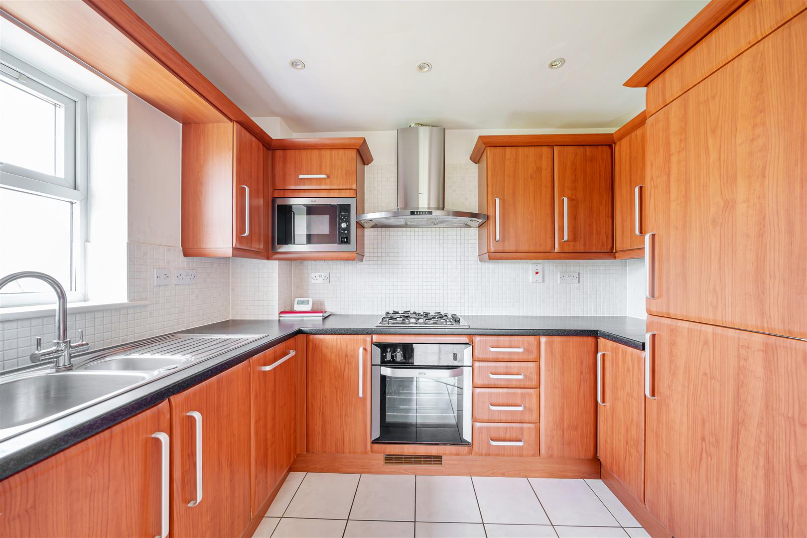 Flat Richmond Road in Greater London