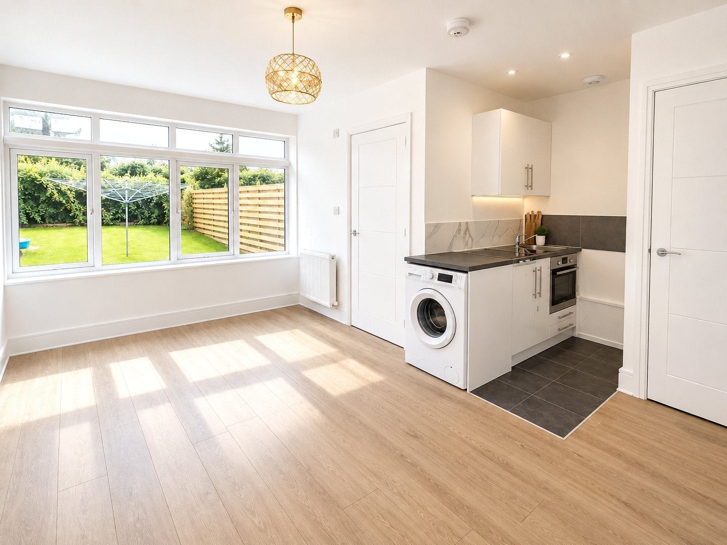 Flat Elizabeth Way in Harlow