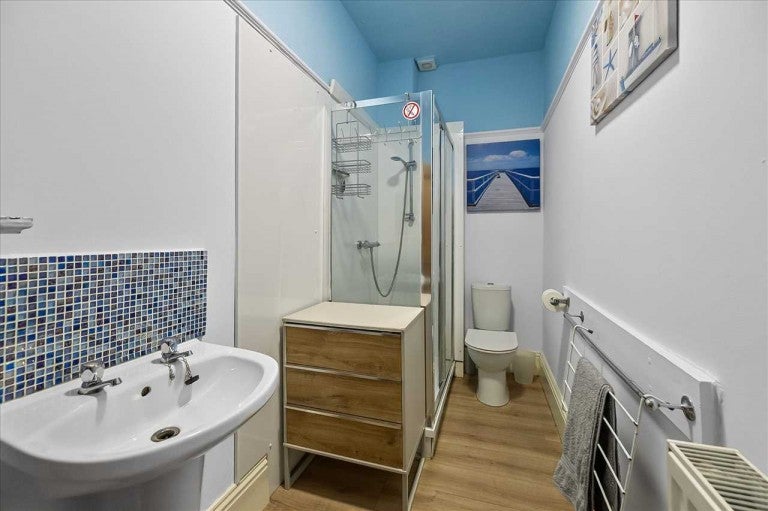 Room Glen Park Avenue in Plymouth