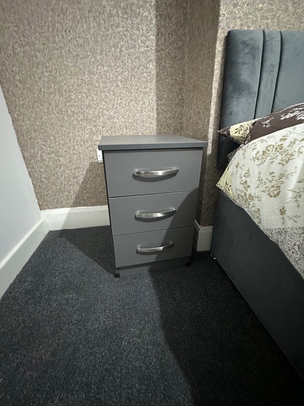 Room Pembroke Road in Birmingham