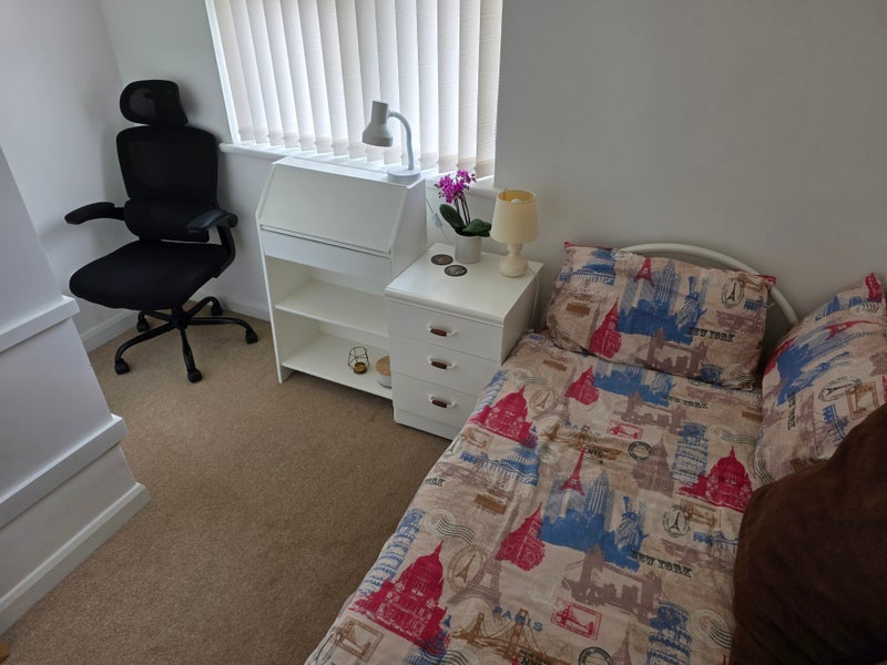 Room The Broadwalk North in Brentwood