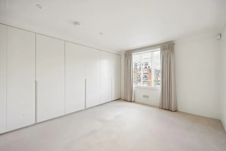 Flat Cadogan Square in Greater London