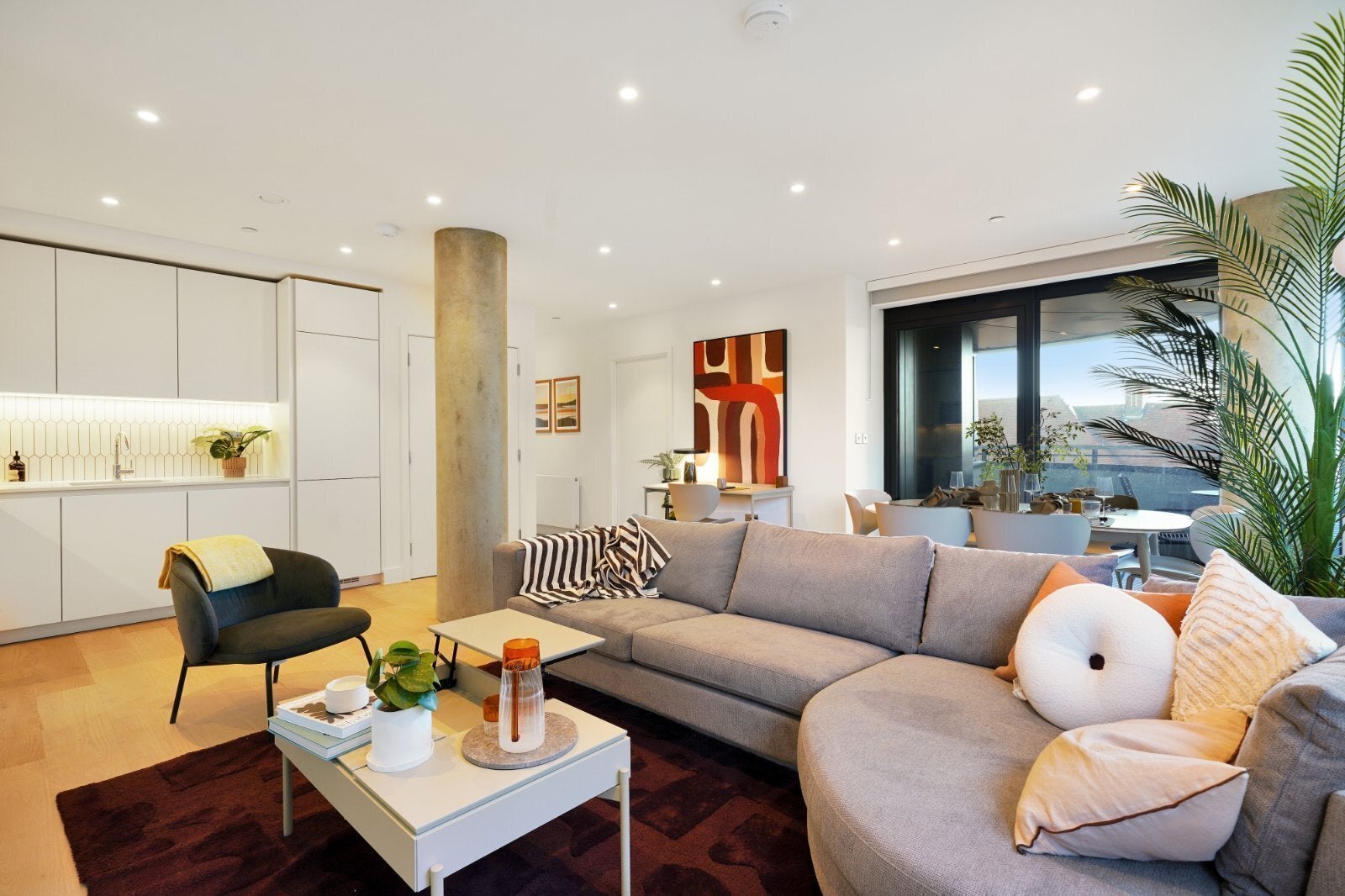 Flat Park Lane in Greater London
