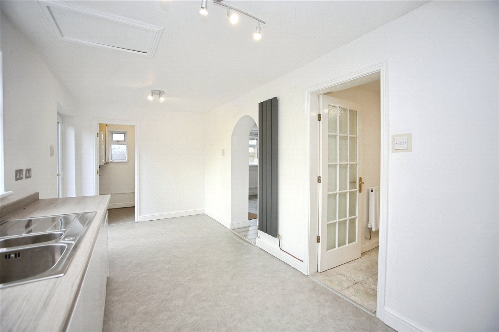 House Ashcot Mews in Cheltenham