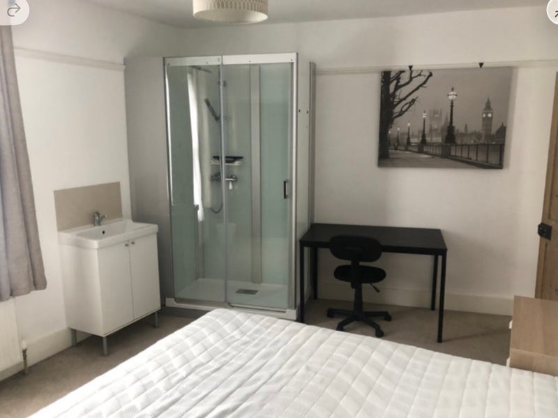 Room Vaughan Street in Ipswich