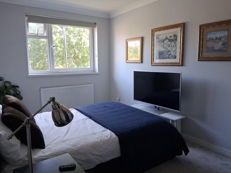 Room Forsyth Gardens in Greater London