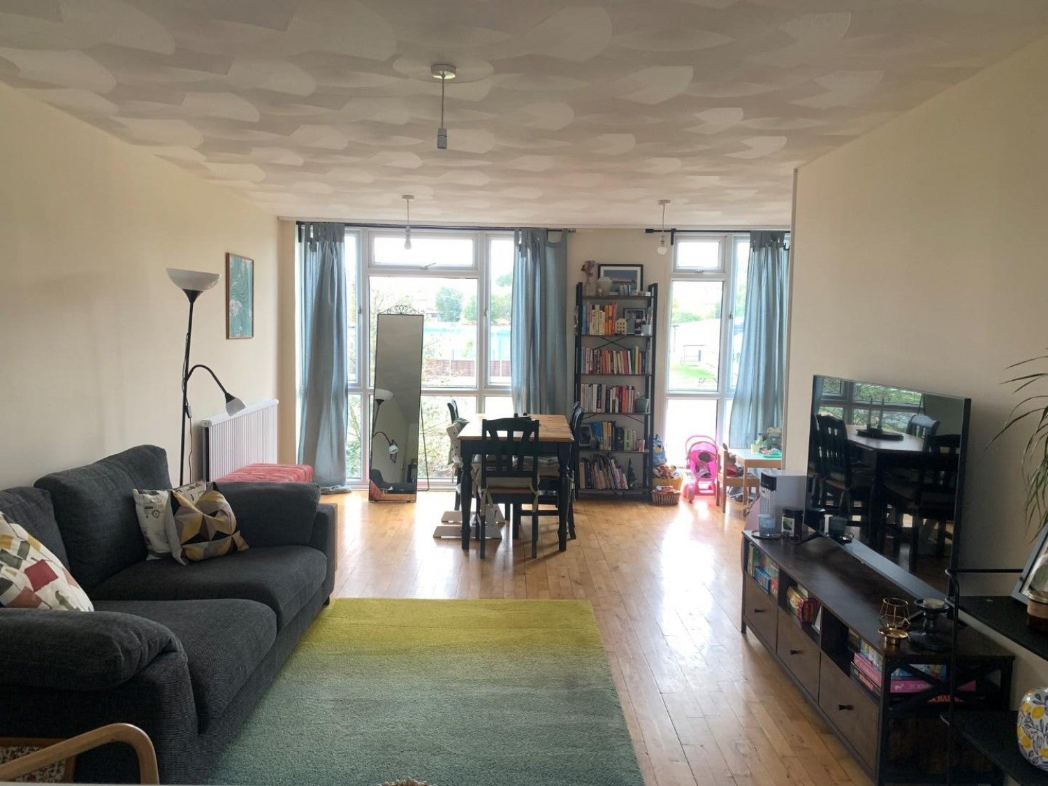 House Weavers Close in Gravesham