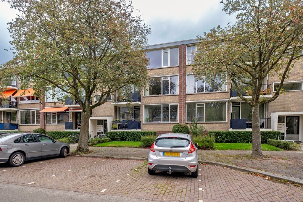 Appartement Abraham Kuyperlaan 42 in Groningen