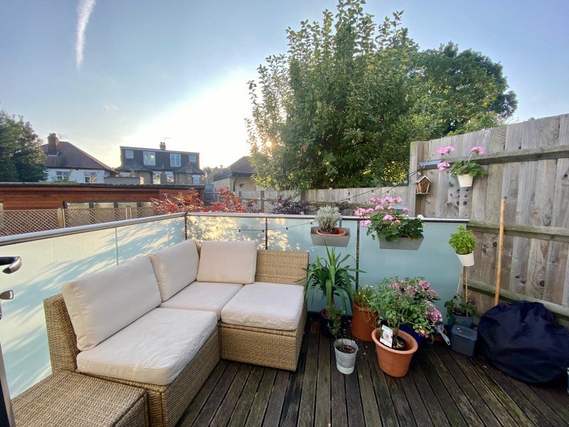 Room Parkhurst Road in Greater London