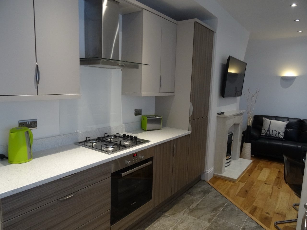 Flat Myrtle Grove in Newcastle upon Tyne