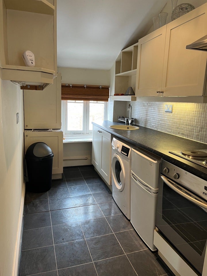 Flat Marjorie Grove in Greater London