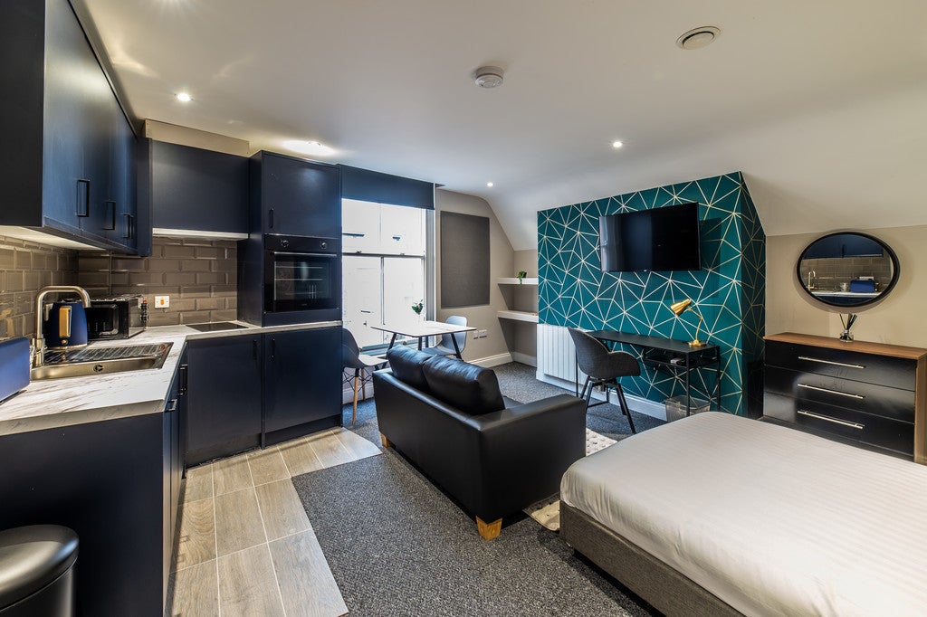Room Derby Road in Nottingham