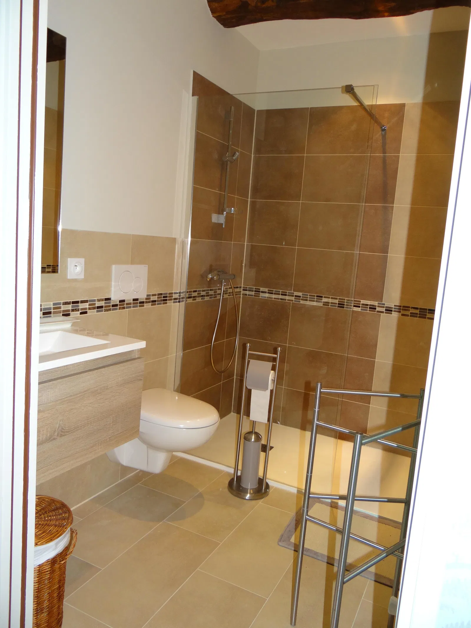 Room Avenue de Verdun in La Rochefoucauld-en-Angoumois