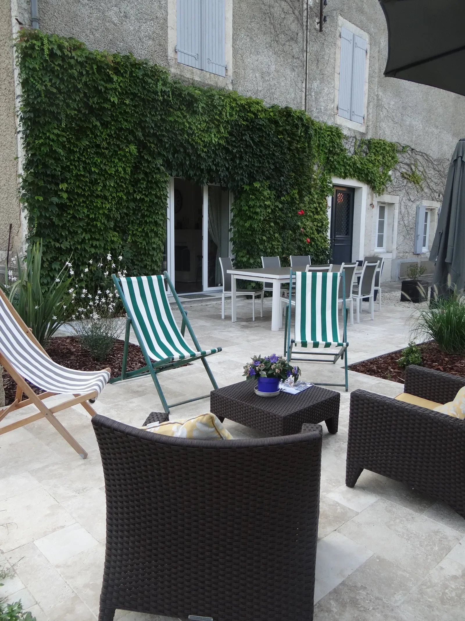 Room Avenue de Verdun in La Rochefoucauld-en-Angoumois