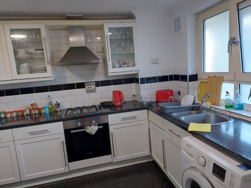 Room Benworth Street in Greater London