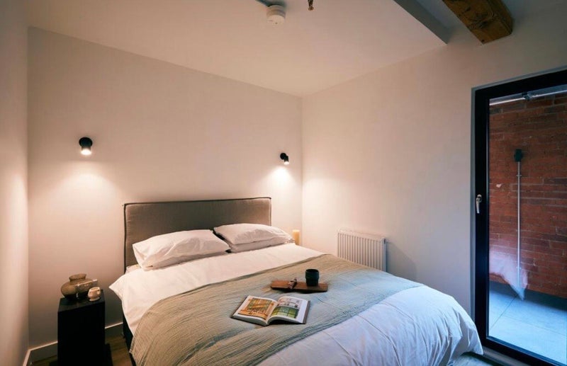 Room Minshull Street in Manchester