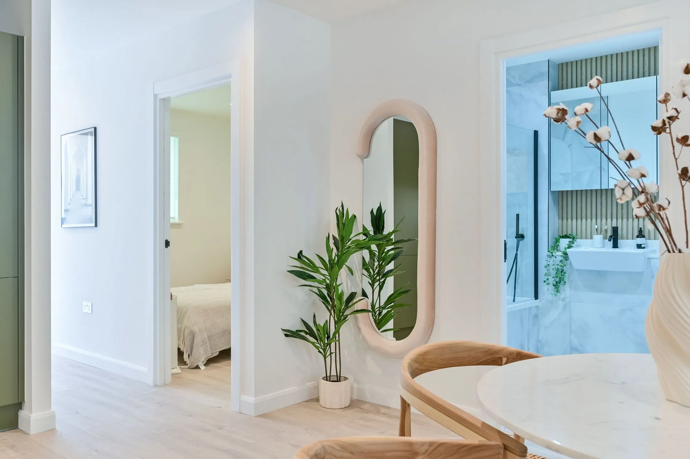 Flat Ravensbury Terrace in Greater London