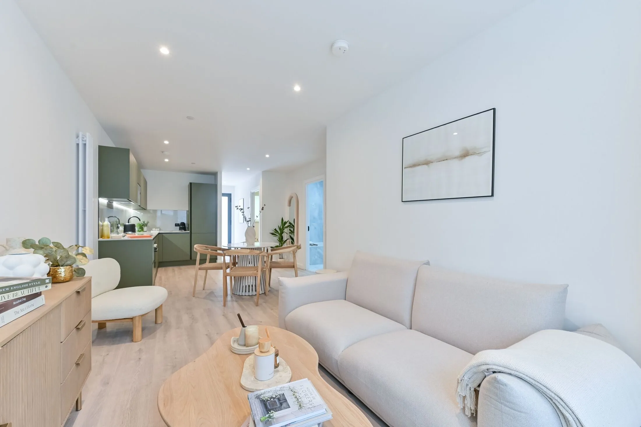 Flat Ravensbury Terrace in Greater London
