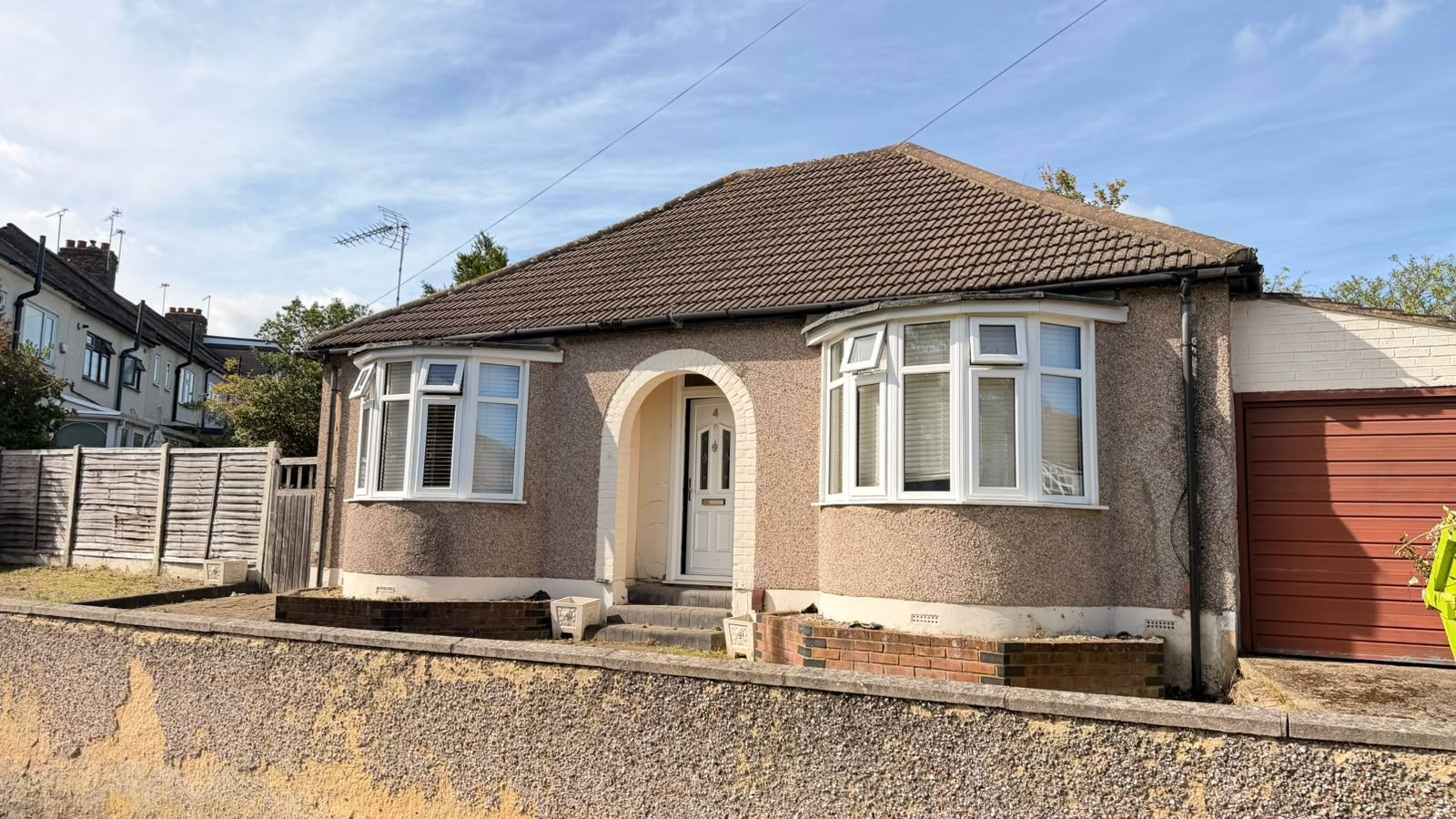 House Kinfauns Avenue in Greater London