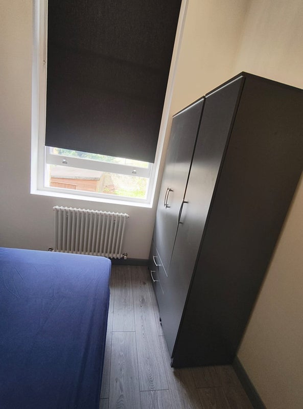 Flat St Philip's Road in Greater London
